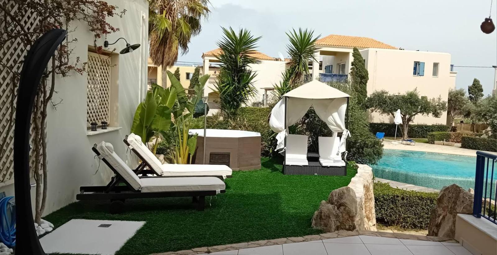 Villa Rodo Pirgos Psilonerou Zimmer foto